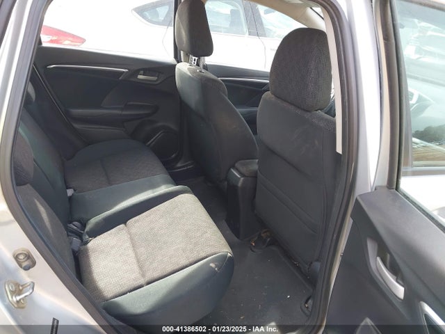 Honda FIT LX 2015 3HGGK5H51FM729704 Image 8