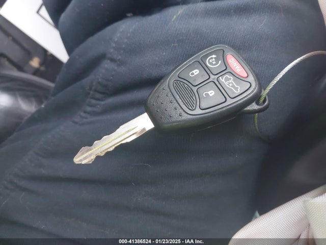 Chrysler 200 Limited 2014 1C3CCBCG5EN135028 Image 11