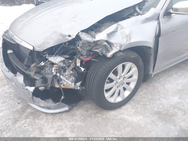 Chrysler 200 Limited 2014 1C3CCBCG5EN135028 Image 18
