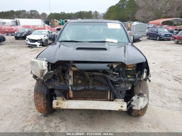 3TMJU4GN1FM174604 Toyota Tacoma Double Cab Prerunner