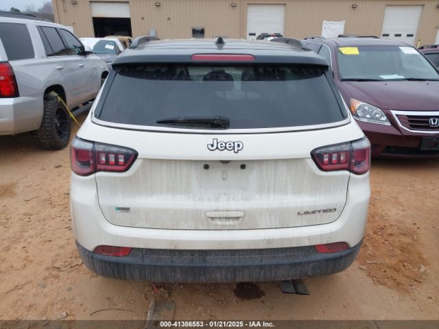 3C4NJCCB8LT114725 Jeep Compass Limited Fwd
