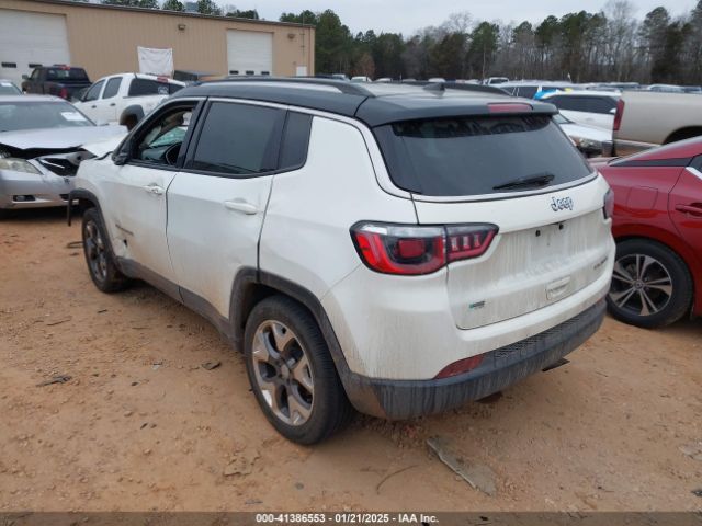 3C4NJCCB8LT114725 Jeep Compass Limited Fwd