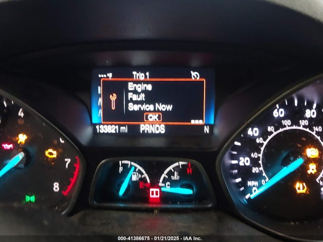 1FMCU9GD8HUE81307 Ford ESCAPE SE