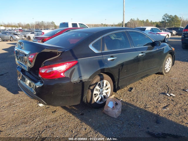 Nissan Altima 2.5 S 2017 1N4AL3AP2HC134758 Image 4