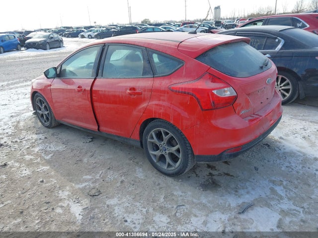 Ford FOCUS SE 2014 1FADP3K22EL323457 Image 3