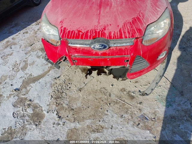 Ford FOCUS SE 2014 1FADP3K22EL323457 Image 6