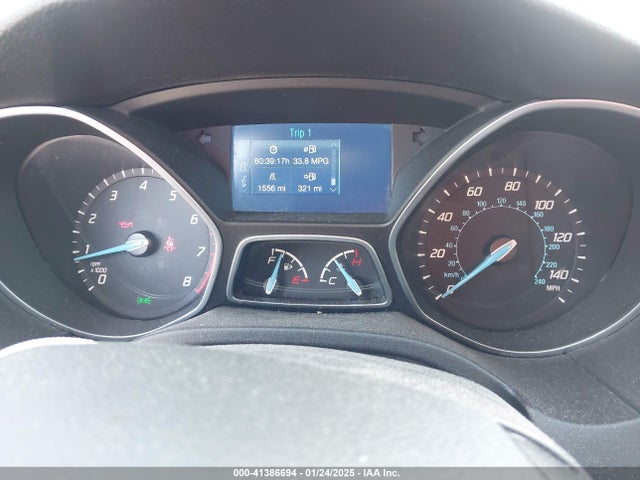 Ford FOCUS SE 2014 1FADP3K22EL323457 Image 7