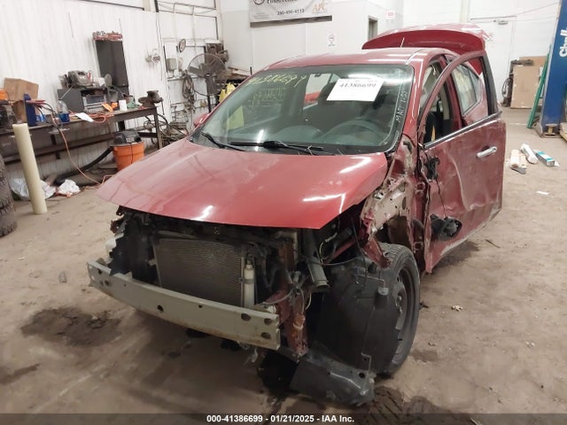 3N1CN7AP8KL821262 Nissan Versa 1.6 Sv