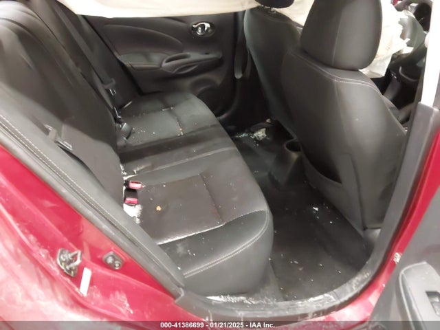 3N1CN7AP8KL821262 Nissan Versa 1.6 Sv