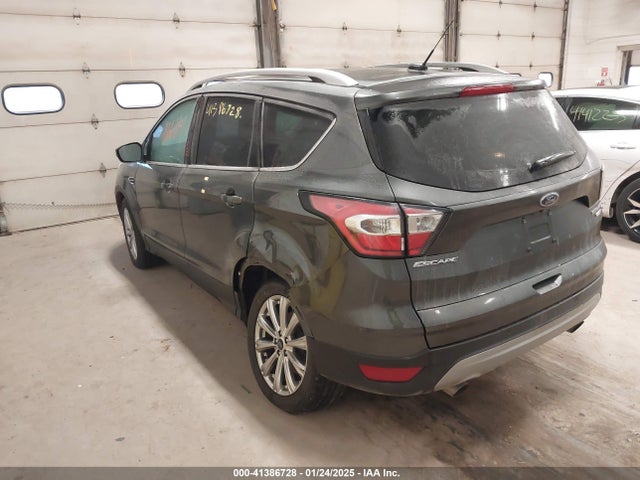 1FMCU9JD4HUE36289 Ford Escape Titanium