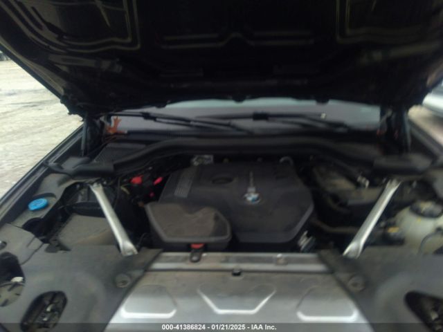 2018 BMW X3 5UXTR9C56JLD72250 Photo 9