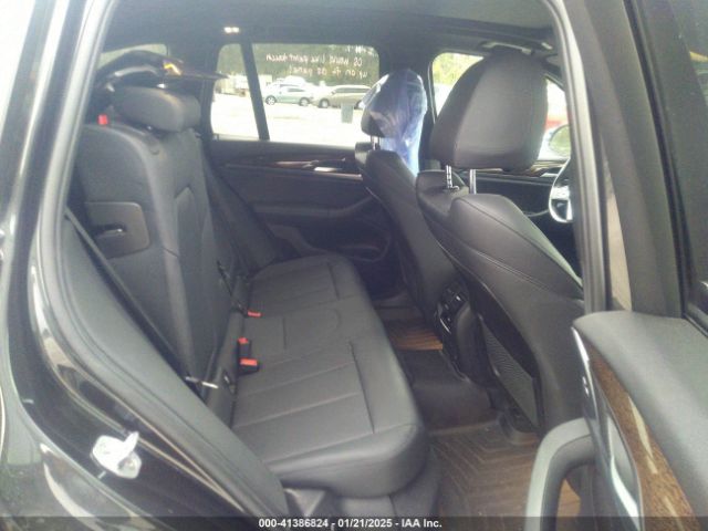 2018 BMW X3 5UXTR9C56JLD72250 Photo 7