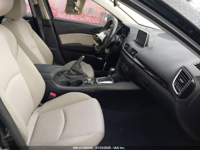 3MZBM1U74FM171993 Mazda Mazda3 I Sport