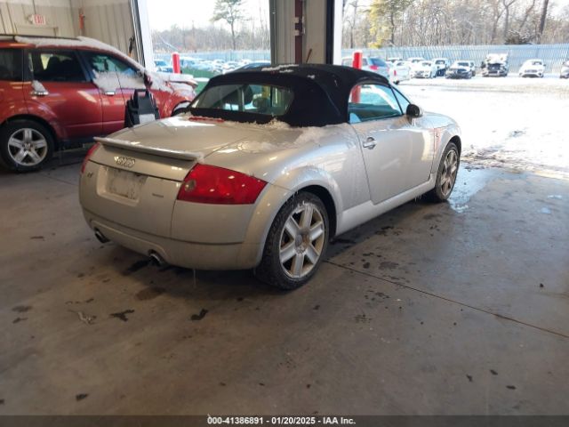 2004 AUDI TT TRUUT28N141023216 Photo 3