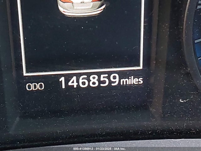 Toyota RAV4 LE 2018 JTMZFREV8JJ202305 Image 15