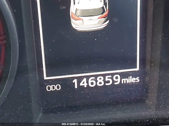 Toyota RAV4 LE 2018 JTMZFREV8JJ202305 Image 7