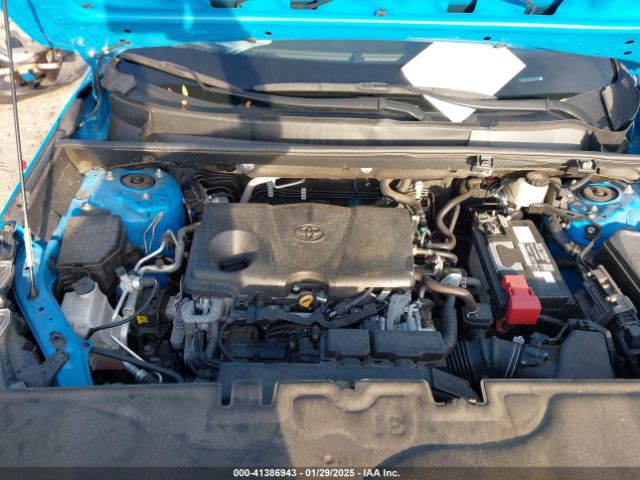 2T3W1RFV3MW156176 Toyota Rav4 Xle
