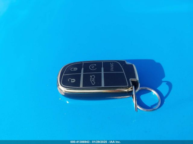 2T3W1RFV3MW156176 Toyota Rav4 Xle