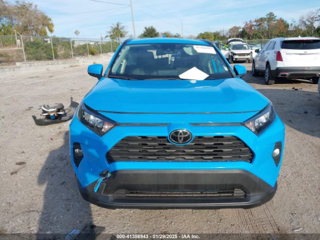 2T3W1RFV3MW156176 Toyota Rav4 Xle
