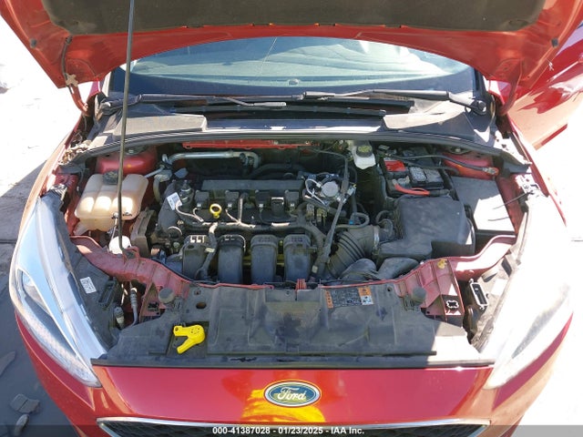 Ford FOCUS SE 2018 1FADP3F23JL258929 Image 10