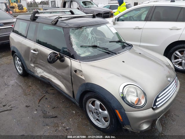 2011 MINI COOPER CLUBMAN WMWZF3C55BT188172 Photo 5