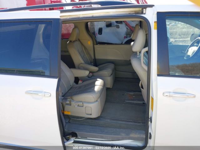 5TDDK3DC6ES076778 Toyota Sienna Xle/limited