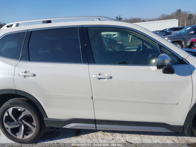 JF2SKARC7PH483070 Subaru Forester Touring