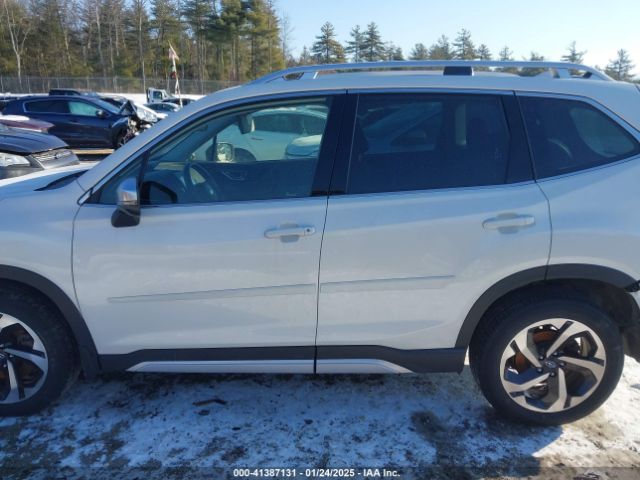 JF2SKARC7PH483070 Subaru Forester Touring