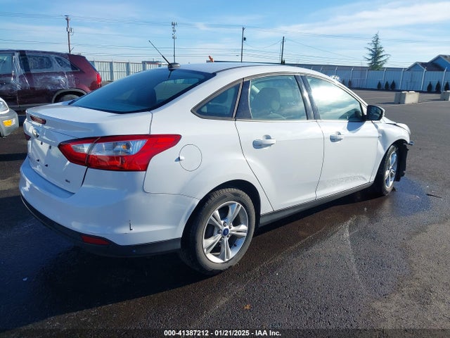1FADP3F24EL360553 Ford FOCUS SE