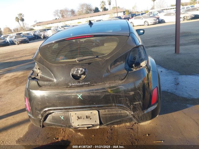 KMHTC6AD8HU323222 Hyundai Veloster Value Edition