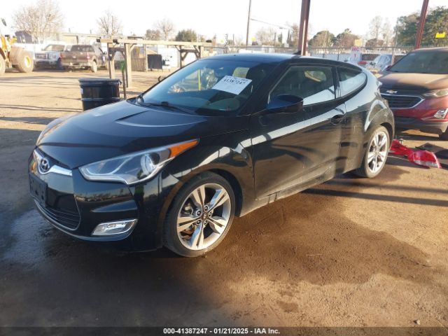 KMHTC6AD8HU323222 Hyundai Veloster Value Edition