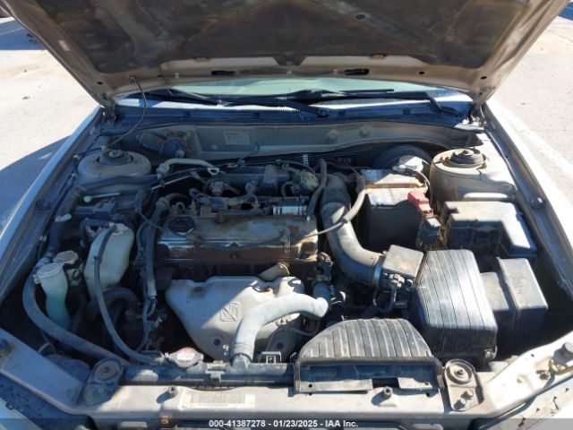 2001 MITSUBISHI GALANT 4A3AA46G01E149975 Photo 9