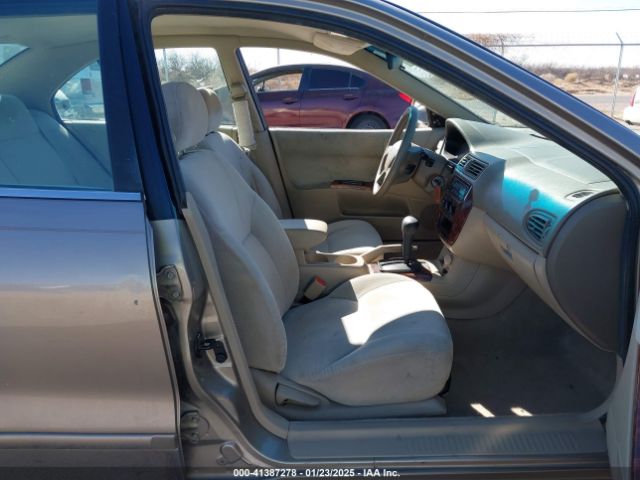 2001 MITSUBISHI GALANT 4A3AA46G01E149975 Photo 4