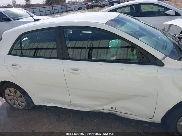 KIA RIO S 2018 3KPA25AB0JE086253 Image 14