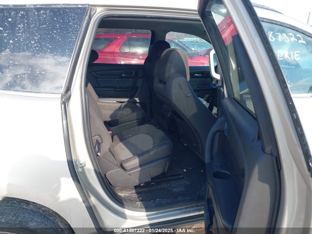 Chevrolet Traverse 1lt 2017 1GNKVGKD7HJ215195 Image 8