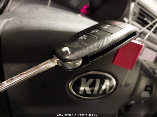 KIA RIO LX 2017 KNADM4A34H6061945 Image 11