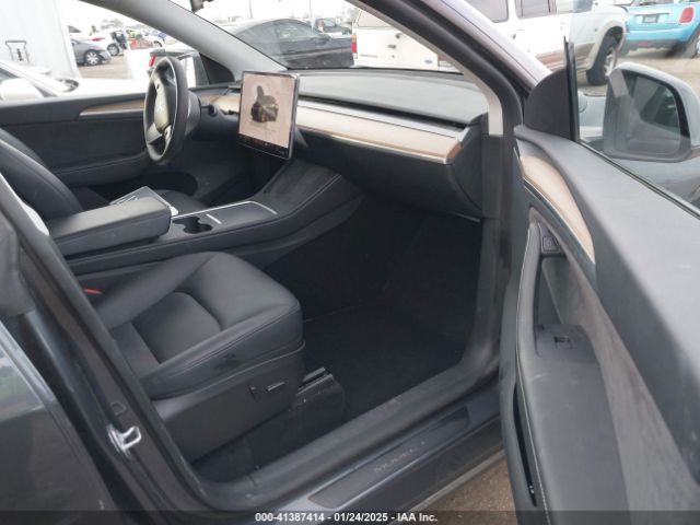 7SAYGDEE2PA171113 Tesla Model Y Awd/long Range Dual Motor All-wheel Drive