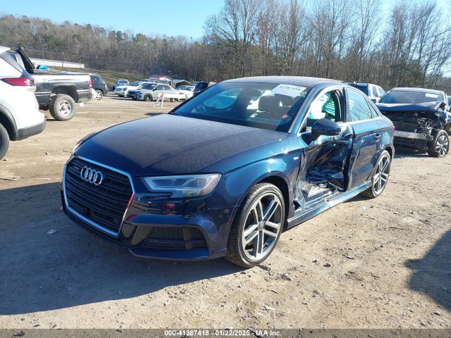 2019 Audi A3 45 Premium მანქანა იყიდება აუქციონზე, vin: WAUJEGFF6K1019771, აუქციონის ნომერი: 41387418