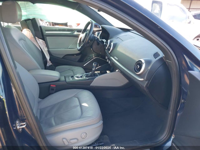 2019 Audi A3 45 Premium მანქანა იყიდება აუქციონზე, vin: WAUJEGFF6K1019771, აუქციონის ნომერი: 41387418