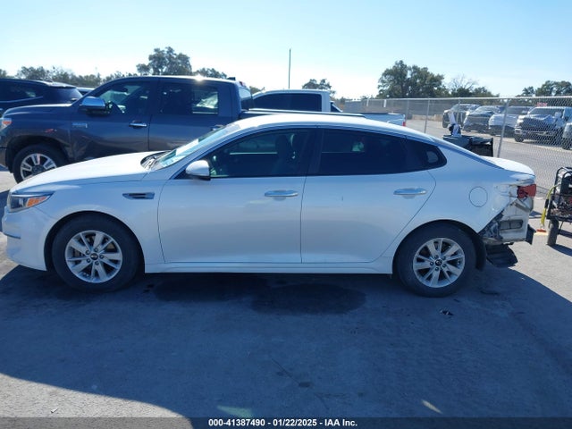 KIA Optima Lx 2016 KNAGT4L31G5071530 Image 15