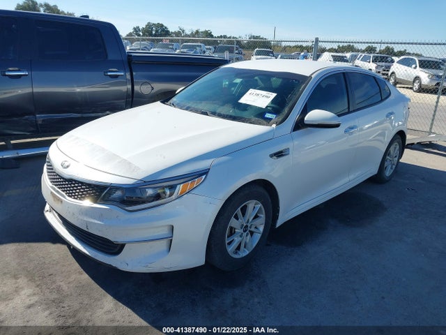 KIA Optima Lx 2016 KNAGT4L31G5071530 Image 2