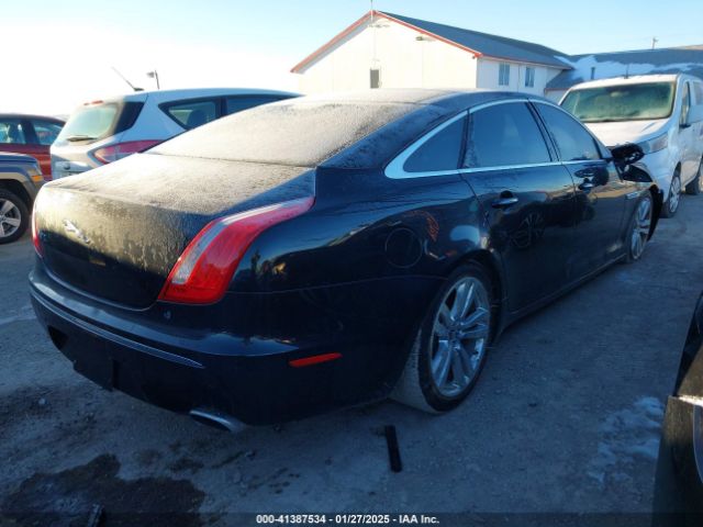2011 JAGUAR XJ SAJWA2GB1BLV15411 Photo 3