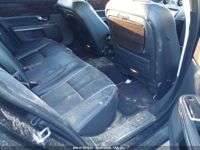 2011 JAGUAR XJ SAJWA2GB1BLV15411 Photo 7