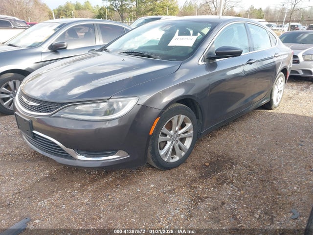 Chrysler 200 Limited 2015 1C3CCCAB7FN644679 Image 2