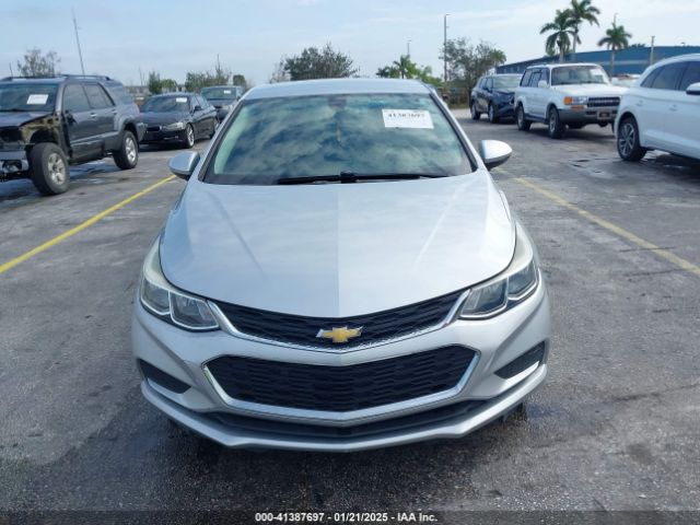 1G1BC5SM0J7149099 Chevrolet Cruze Ls Auto