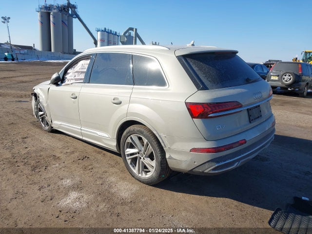 2023 AUDI Q7 WA1ACBF72PD021053 Photo 2
