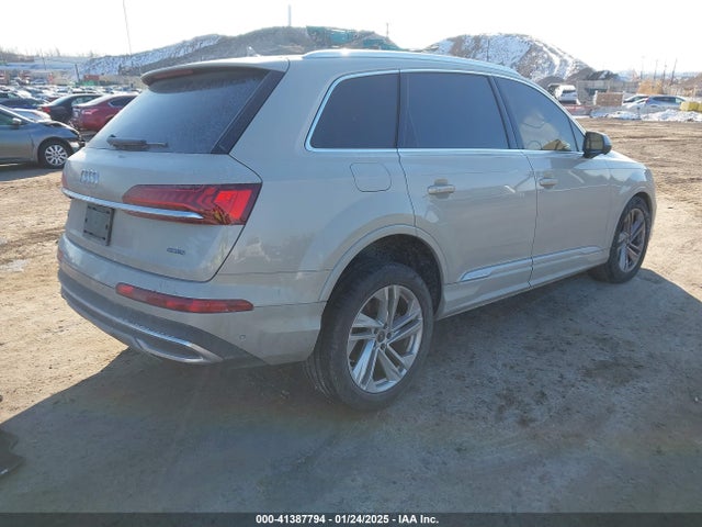 2023 AUDI Q7 WA1ACBF72PD021053 Photo 3