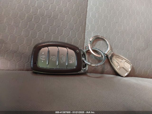5NPD84LF7LH613807 Hyundai Elantra Value Edition