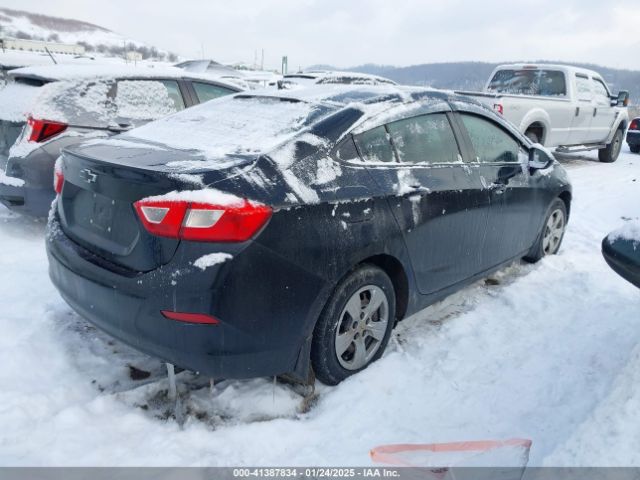 1G1BC5SM1J7229334 Chevrolet Cruze Ls Auto