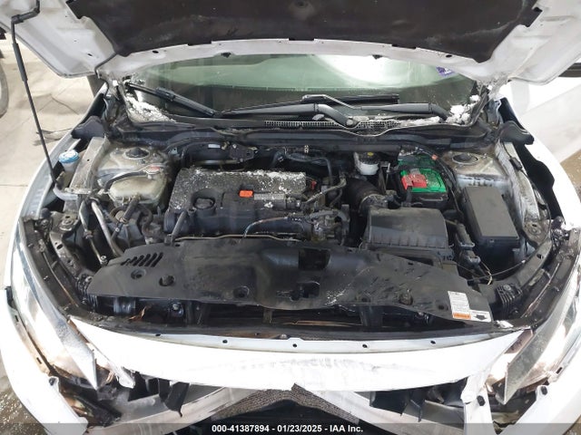 Honda Civic Lx 2018 2HGFC4B5XJH302816 Image 10